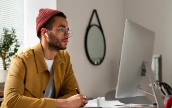 Freelance experts offering advice and earning through sessions