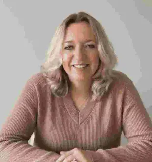 Lisa May Howe